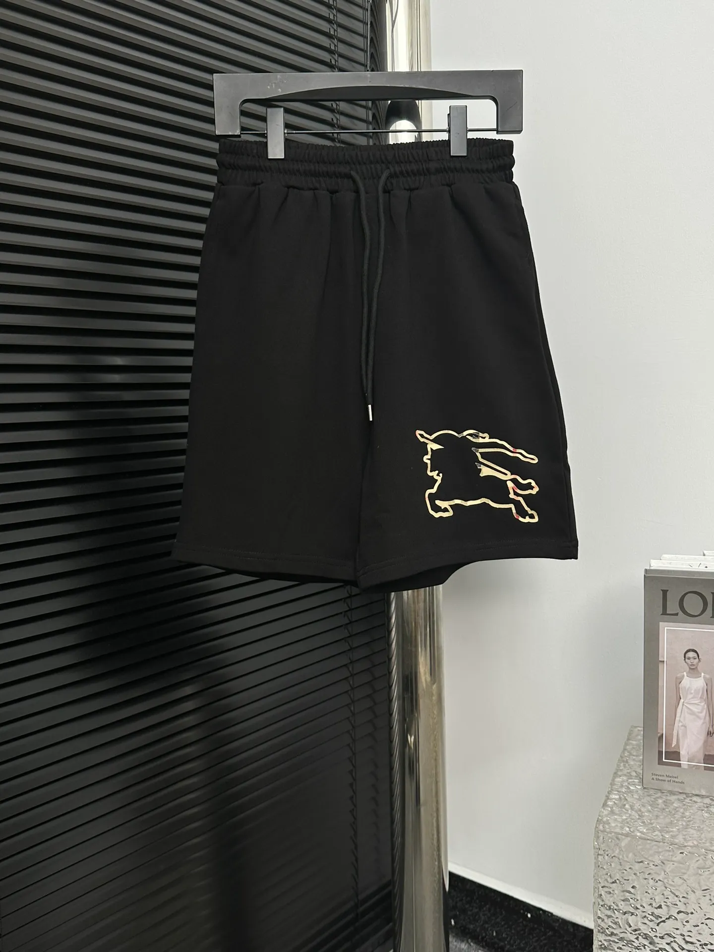 【BURBERRY】 Classic ， ， ， 、 、 、1:1 。 ， Same Style ：Black Sizes：M-XXL